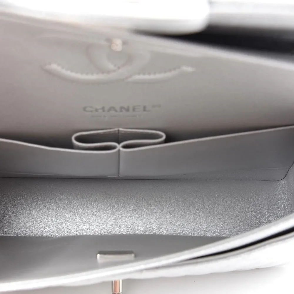 ❌❌ CHANEL 21K Glittered Silver Metallic Caviar Quilted Medium Double Flap CC bag - Picture 6 of 14